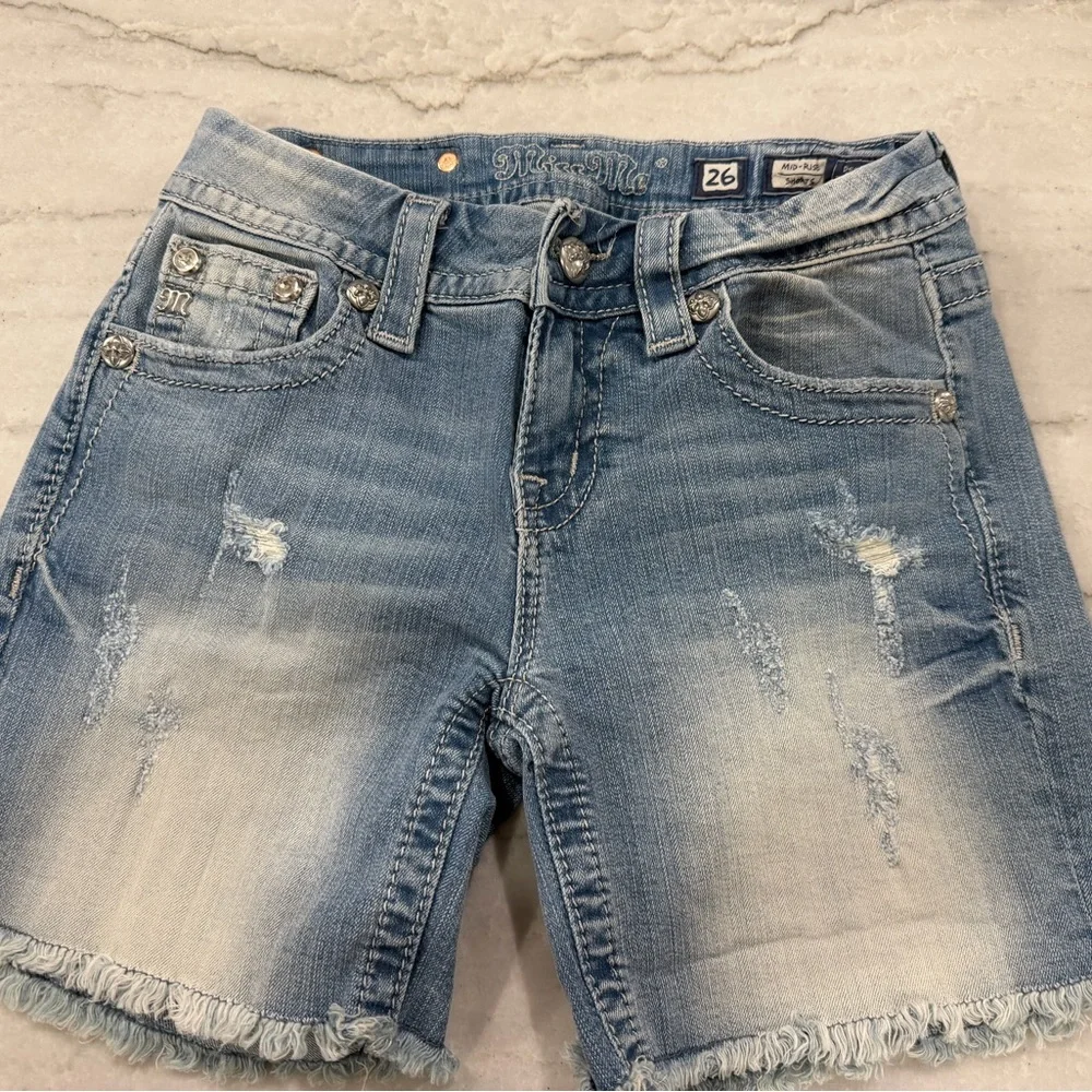 Miss Me NWOT Denim Shorts Never Worn Rhinestones - Picture 7 of 14